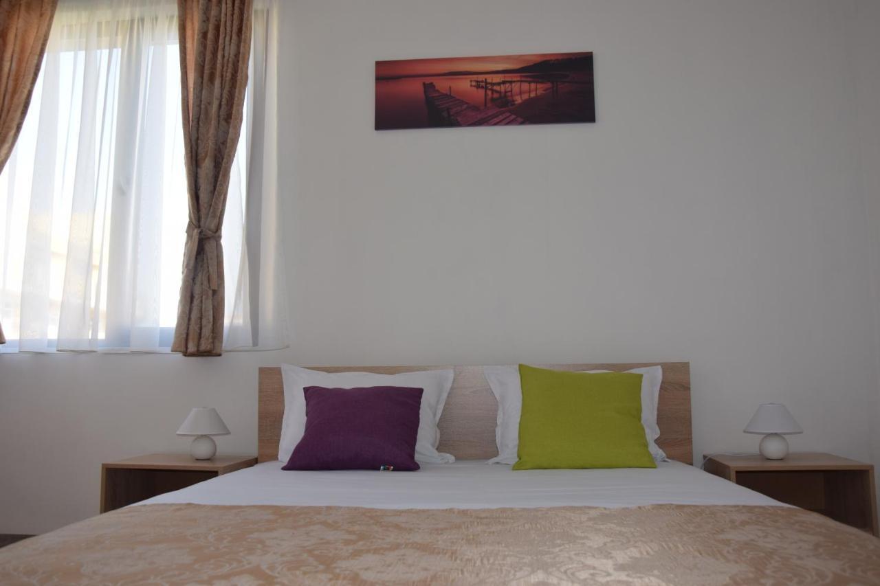 Casa Del Mar Hotel Primorsko Exterior photo